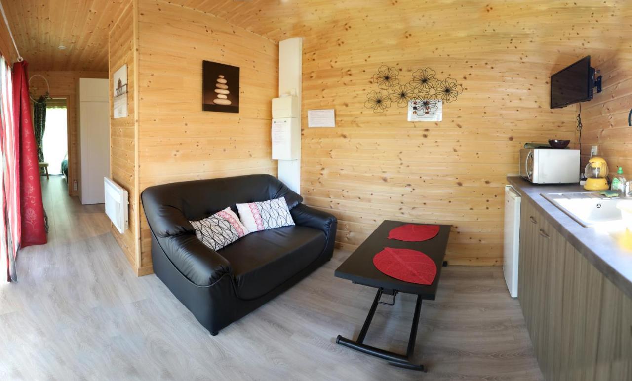 Au Coeur Du Bien-Etre, Chalet Avec Piscine Chauffee Et Couverte, Spa, Sauna, Massages Монто Экстерьер фото