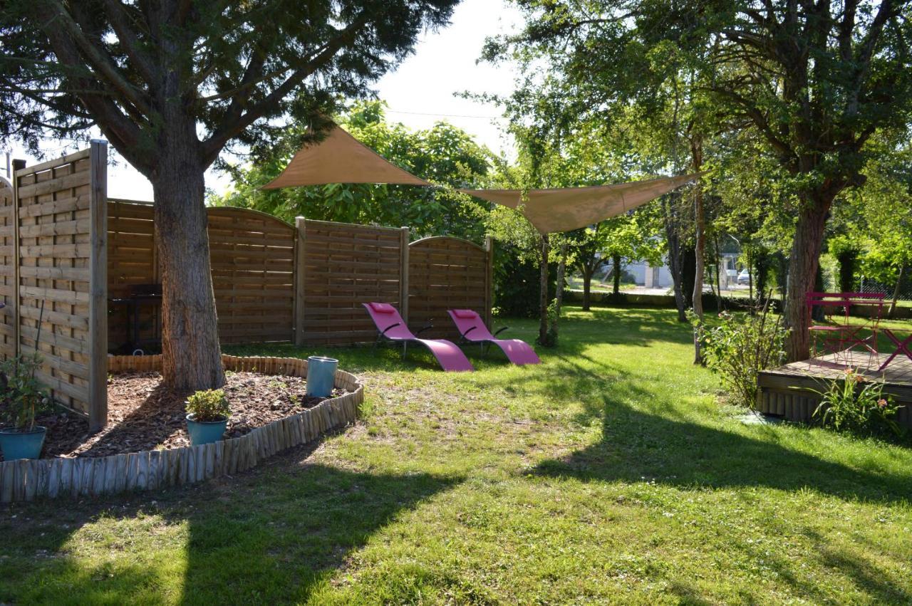 Au Coeur Du Bien-Etre, Chalet Avec Piscine Chauffee Et Couverte, Spa, Sauna, Massages Монто Экстерьер фото